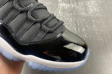 Fashionable 2688 Air Jordan 11 low “Space Jam”  FV5104-004 