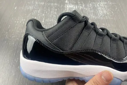 Fashionable 2688 Air Jordan 11 low “Space Jam”  FV5104-004 