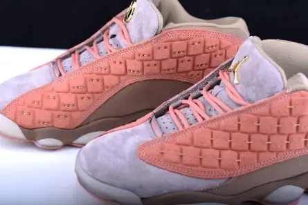 Flexible 1104 CLOT Air Jordan 13 Low AT3102-200 