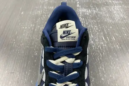 Flexible 3043 Sacai x VaporWaffle DD1875-700 