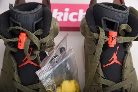 Flexible 4740 TRAVIS SCOTT AIR JORDAN 6 MEDIUM OLIVE - CN1084-200 