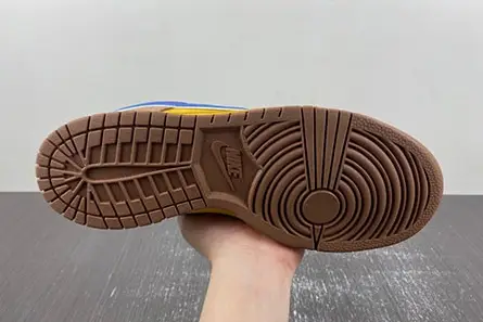 Flexible 5913 Nike SB Dunk Low Newcastle Brown Ale  313170-741 