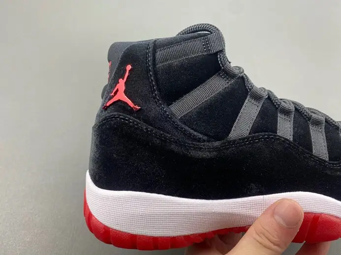 Flexible 7559 Air Jordan 11 WMNS “Bred Velvet” DB5457-061 