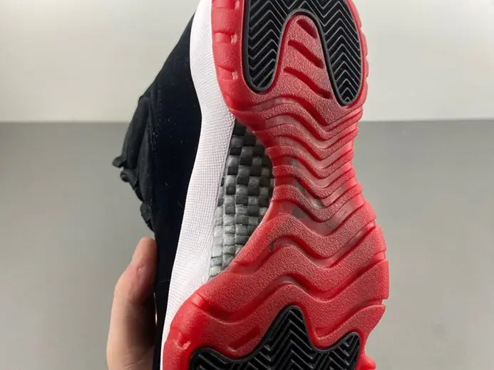 Flexible 7559 Air Jordan 11 WMNS “Bred Velvet” DB5457-061 