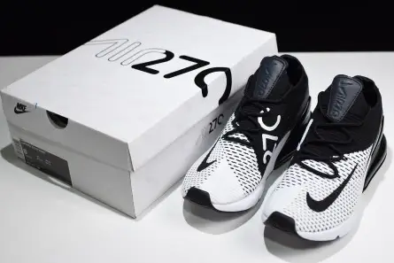 Flexible 894 NIKE AIR MAX 270 FLYKNIT 