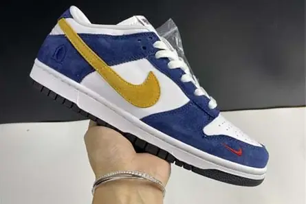 GoAnywhere 7861 Kasina x Nike Dunk Low CZ6501-100 