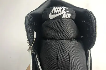 GoodFit 1670 Air Jordan 1 High OG WMNS “Silver Toe” CD0461-001 