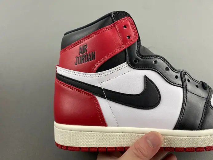 GoodFit 1698 Air Jordan 1 High OG “Black Toe Reimagined” DZ5485-106 