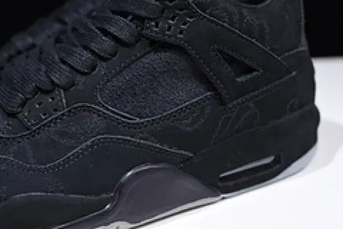 GoodFit 2906 Nike Air Jordan 4 retro kaws black 930155-001 
