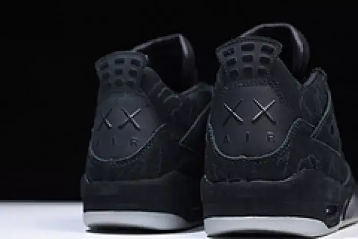 GoodFit 2906 Nike Air Jordan 4 retro kaws black 930155-001 