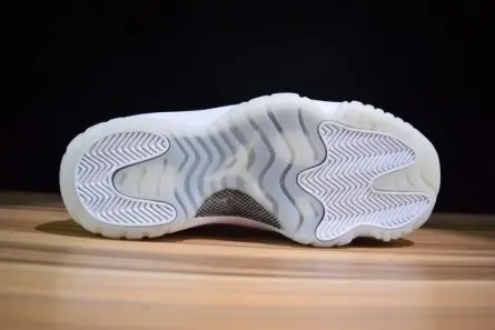GoodFit 6257 Air Jordan 11 Low Heiress Frost White 897331-100 