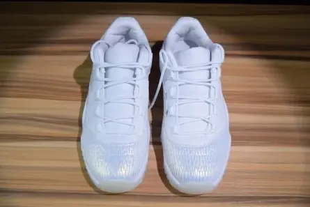 GoodFit 6257 Air Jordan 11 Low Heiress Frost White 897331-100 