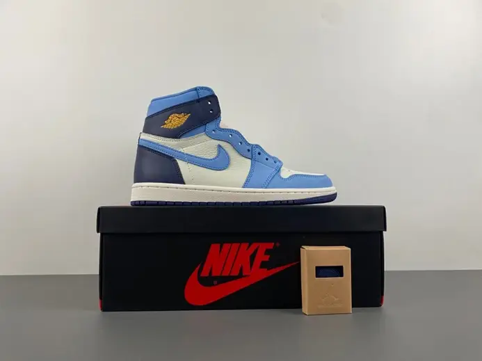 GoodFit 7038 Jordan 1 High OG First in Flight (Women's)  FD2596-400  DAED1520