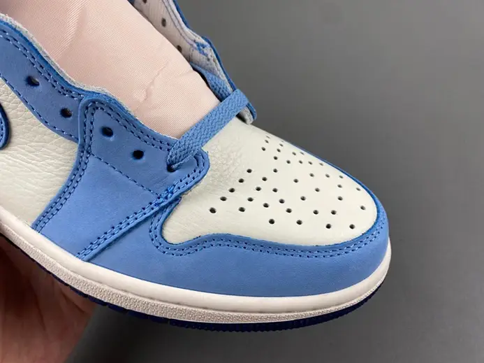 GoodFit 7038 Jordan 1 High OG First in Flight (Women's)  FD2596-400 