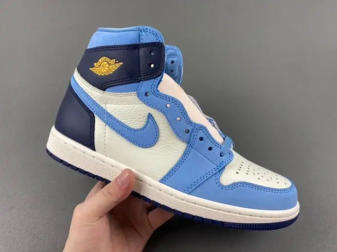 GoodFit 7038 Jordan 1 High OG First in Flight (Women's)  FD2596-400 