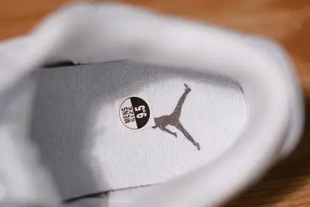 GoodFit 781 Air Jordan 3 Mocha  136064-122 