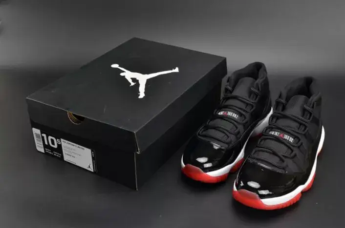 HighQuality 2668 Jordan 11 Retro Playoffs (2012) 378037-010 