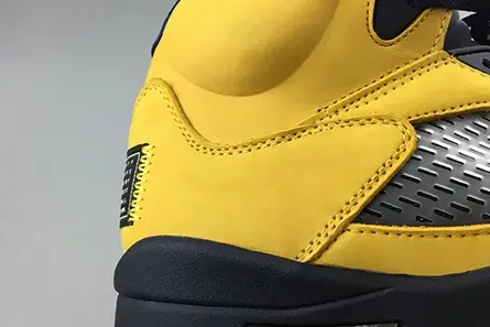 JORDAN 5 RETRO MICHIGAN (2019) - CQ9541-704 SmartChoice 2562 