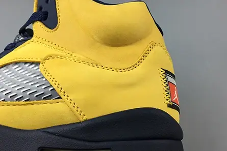 JORDAN 5 RETRO MICHIGAN (2019) - CQ9541-704 SmartChoice 2562 