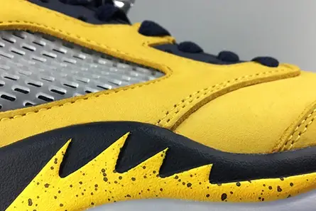 JORDAN 5 RETRO MICHIGAN (2019) - CQ9541-704 SmartChoice 2562 