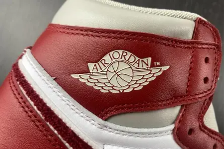 Jordan 1 High OG Newstalgia Chenille DJ4891-061 Comfortable 3237 