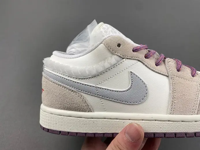 Jordan 1 Low FQ8094-100 Minimalist 3920 