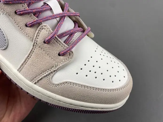 Jordan 1 Low FQ8094-100 Minimalist 3920 