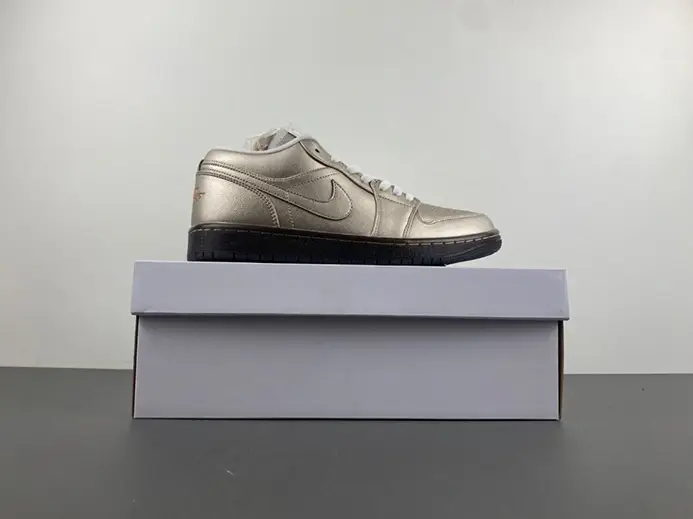Jordan 1 Low SE Metallic Zinc HQ3529-099 Cozy 3737 