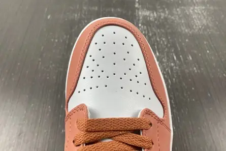 Jordan 1 Low Sky J Orange  DC0774-080 Resilient 4698 