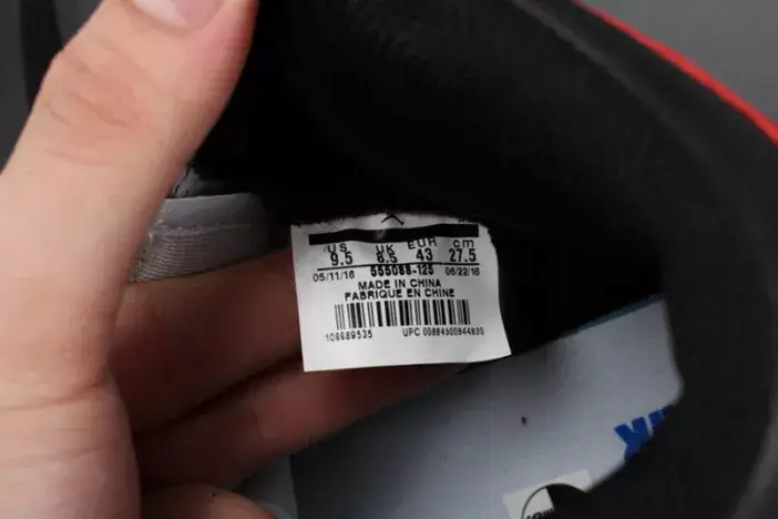 Jordan 1 Retro Black Toe 555088-125 Comfortable 5888 