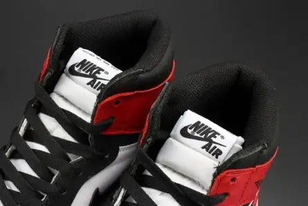 Jordan 1 Retro Black Toe 555088-125 Comfortable 5888 