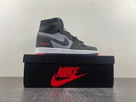 Jordan 1 Retro High Element Gore-Tex Black Infrared  DB2889-002 Sleek 8492  CCD1372