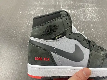 Jordan 1 Retro High Element Gore-Tex Black Infrared  DB2889-002 Sleek 8492 