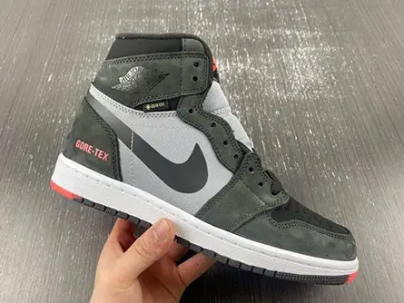 Jordan 1 Retro High Element Gore-Tex Black Infrared  DB2889-002 Sleek 8492 