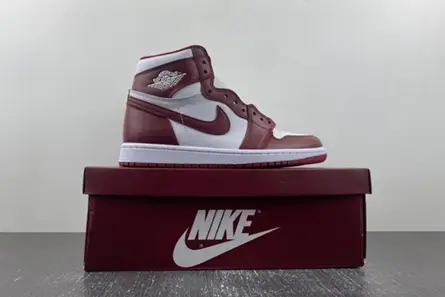 Jordan 1 Retro High OG Artisanal Team Red DZ5485-160 Practical 3821 