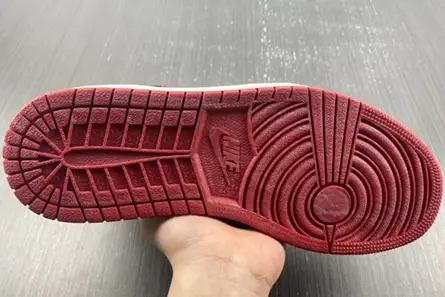 Jordan 1 Retro High OG Lost and Found DZ5485-612 Timeless 1633 