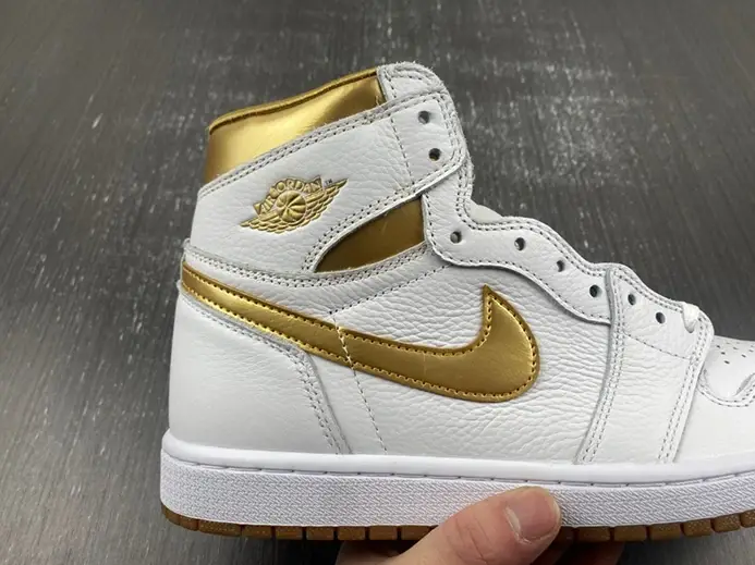 Jordan 1 Retro High OG Metallic Gold (Women's)  FD2596-107 Refined 1055 