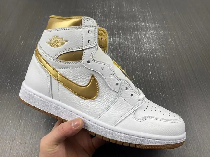 Jordan 1 Retro High OG Metallic Gold (Women's)  FD2596-107 Refined 1055 