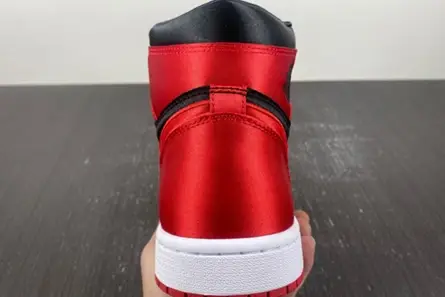 Jordan 1 Retro High OG Satin Bred  FD4810-061 Comfortable 8813 