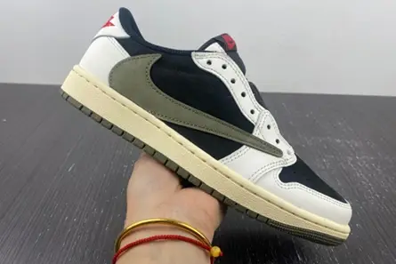 Jordan 1 Retro Low OG SP Travis Scott Olive (W)  DZ4137-106 Flexible 3654 