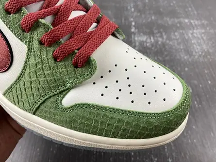 Jordan 1 Retro Low OG Year of the Dragon (2024) FN3727-100 StreetReady 1871 