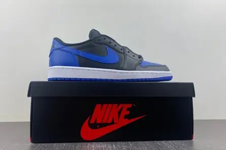 Jordan 1 Retro Low Royal (2015)  705329-004 AllSeason 2320  BAE410