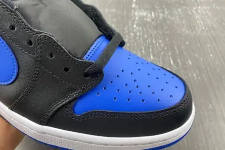 Jordan 1 Retro Low Royal (2015)  705329-004 AllSeason 2320 