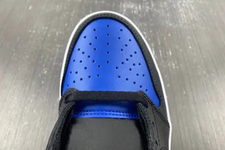 Jordan 1 Retro Low Royal (2015)  705329-004 AllSeason 2320 