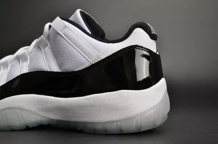 Jordan 11 Retro Low Concord 528895-153 Trendy 7634 