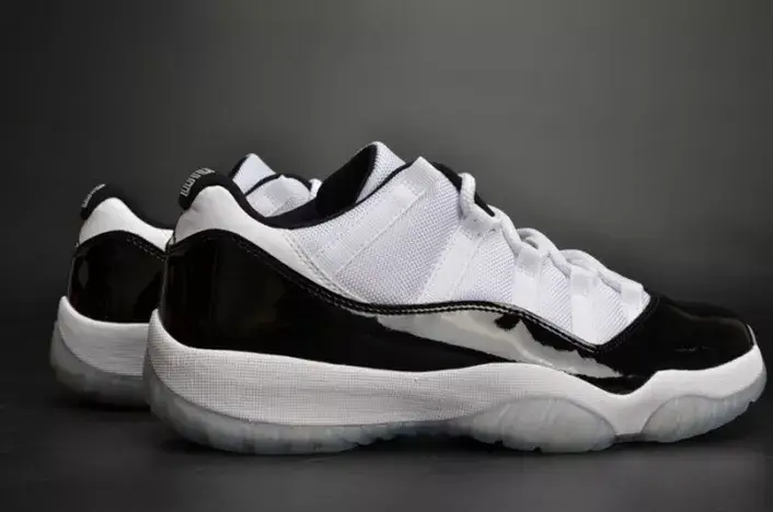 Jordan 11 Retro Low Concord 528895-153 Trendy 7634 