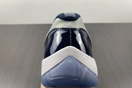 Jordan 11 Retro Low Georgetown  528895-007 EasyMatch 9646  DEE1109