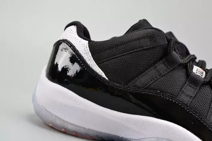 Jordan 11 Retro Low Infrared 528895-023 Sleek 9776 