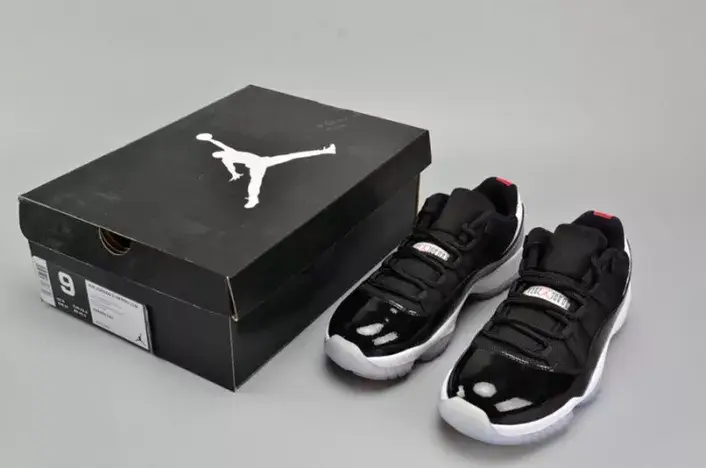 Jordan 11 Retro Low Infrared 528895-023 Sleek 9776 