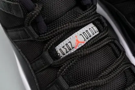 Jordan 11 Retro Low Infrared 528895-023 Sleek 9776 